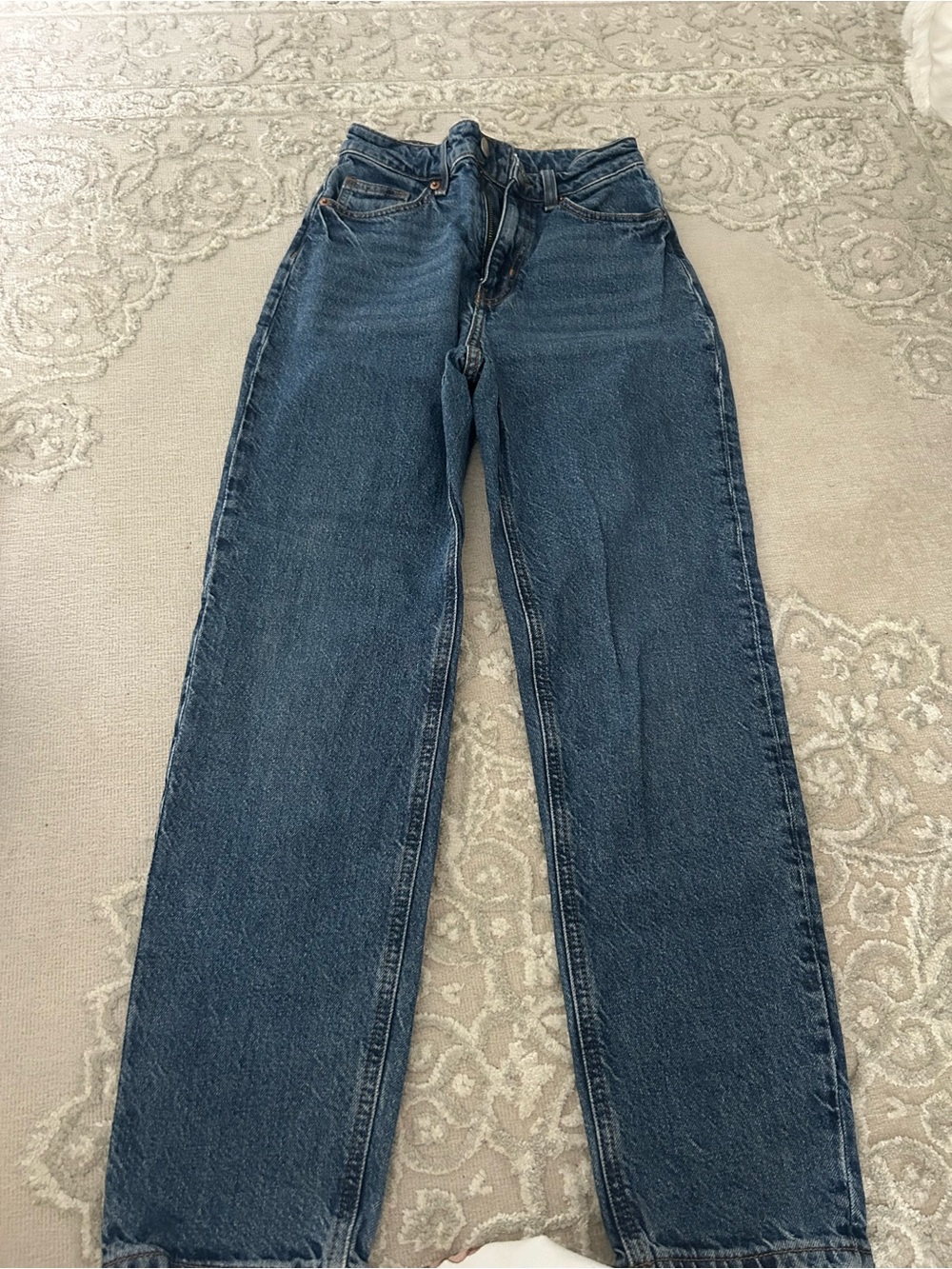 H&M Men's Straight Jeans in Indigo Blue